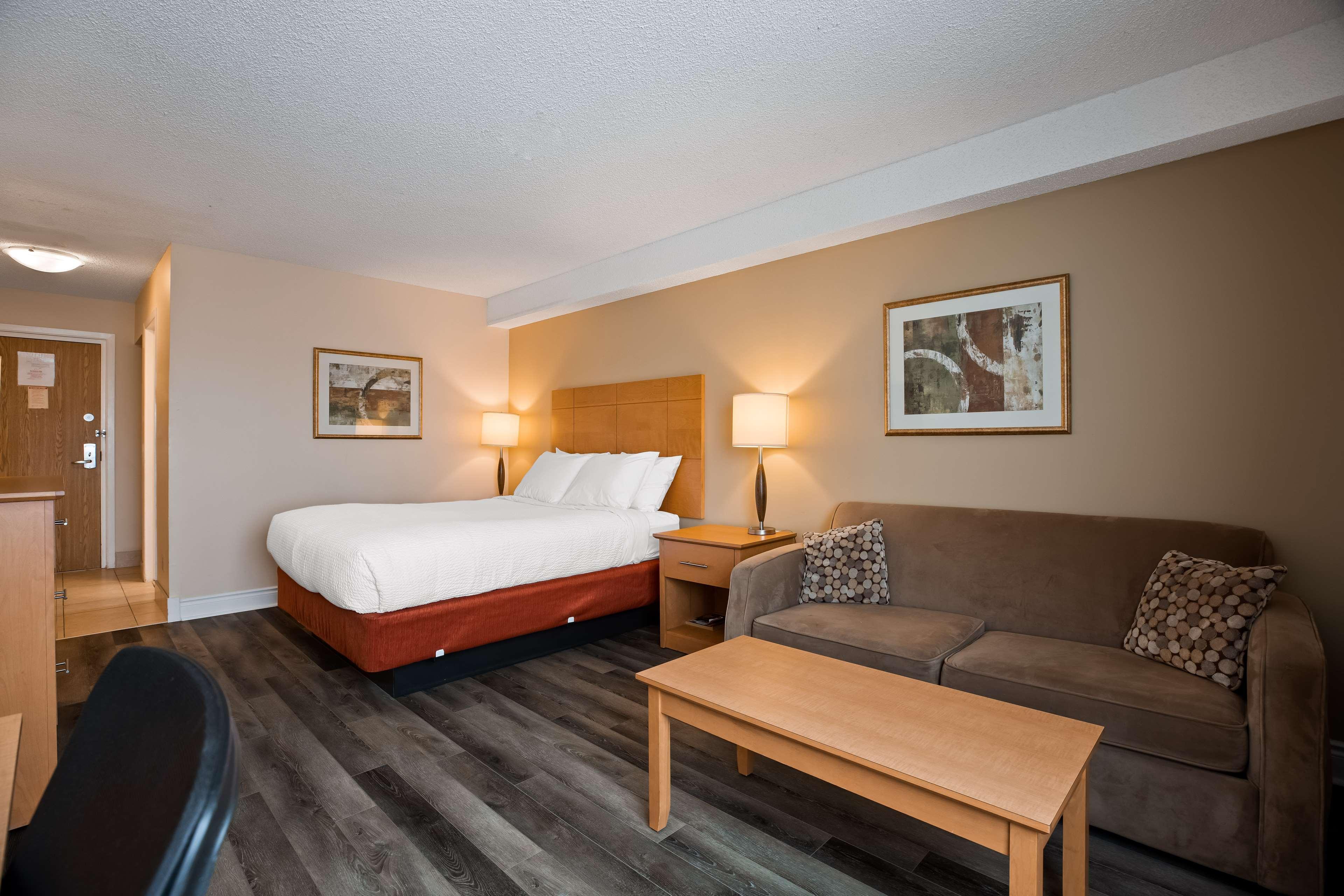 Best Western Smiths Falls Hotel Exterior foto